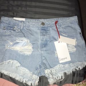 High waisted frayed shorts